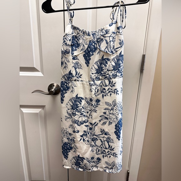 Dresses & Skirts - slip dress